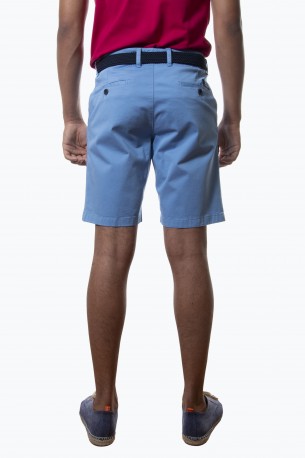 Bermudas azul celeste